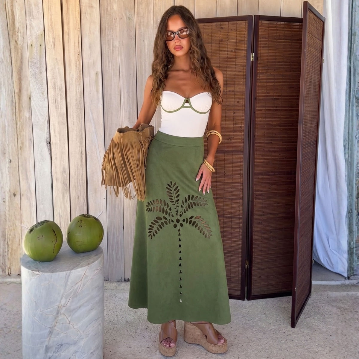 Swimwear White Green Contrast Color Steel Bracket One Piece Swimsuit Women